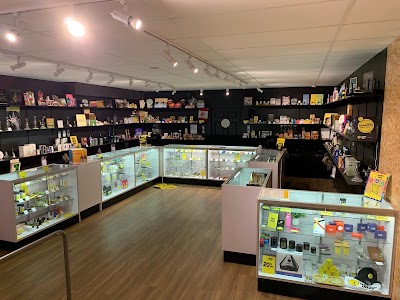 Friendly Stranger Cannabis Culture Shop | Barrie (Dunlop St) Weed Store
