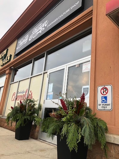 Friendly Stranger Cannabis Culture Shop | Cambridge (Franklin Blvd) Weed Store