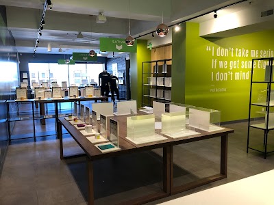 Giggles Cannabis | Hamilton Dispensary