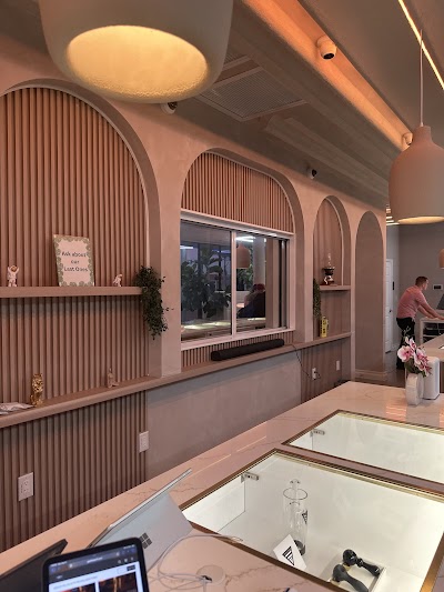 Goldflower Cannabis Dispensary Miami