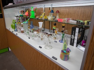 Green Dragon Weed Dispensary - Thornton