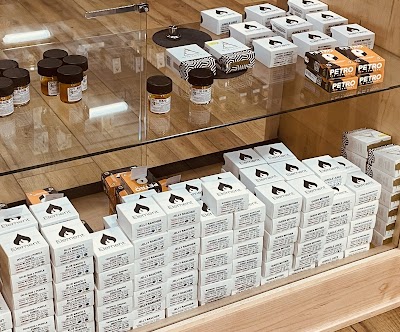 Green Labs Provisions