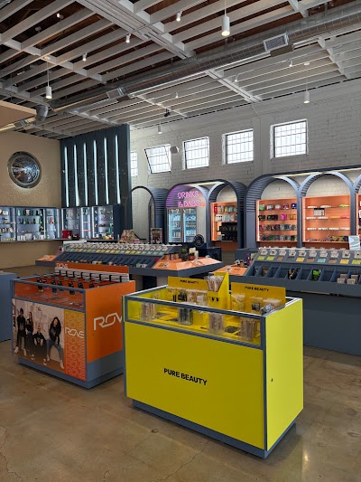 Green Qween Weed Dispensary Los Angeles