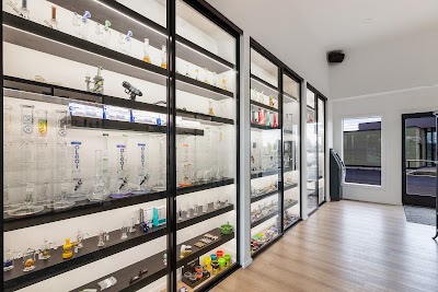 Green Room Dispensary - Albany Pacific Blvd