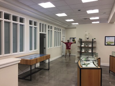 GrowHealthy Dispensary - Brandon