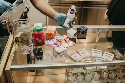 Hana Dispensary Green Valley