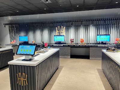 Happy Munkey Brooklyn