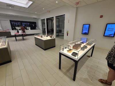 Happy Valley - Gloucester Recreational and Medical Marijuana Dispensary