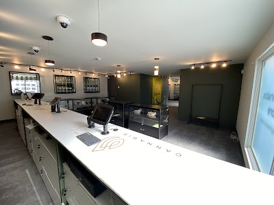 High Ties Cannabis Store - Embrun Ontario