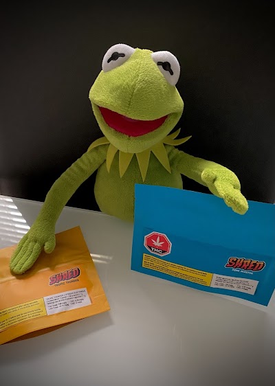 High Ties Cannabis Store - Tenth Line Orleans