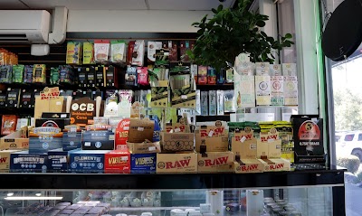 Higher Leaf Cannabis Bellevue - BelRed