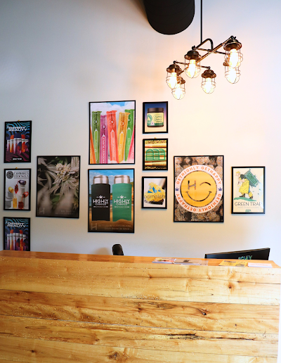 HIGHLY Recreational Dispensary (Adult use 21+) - Brunswick