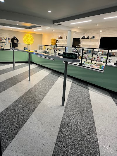 Hightops Recreational & Medical Marijuana Dispensary - Royer