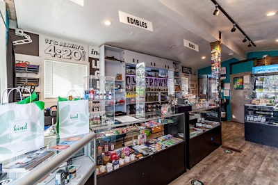 Homegrown Oregon Weed Dispensary • West Salem