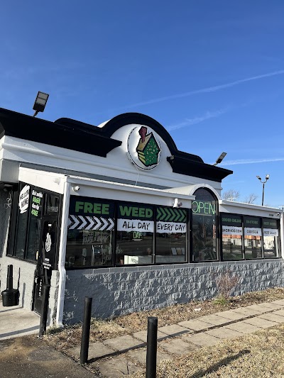 House of Dank Recreational Cannabis - Gratiot