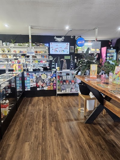 Into The Weeds Cannabis - Saskatoon