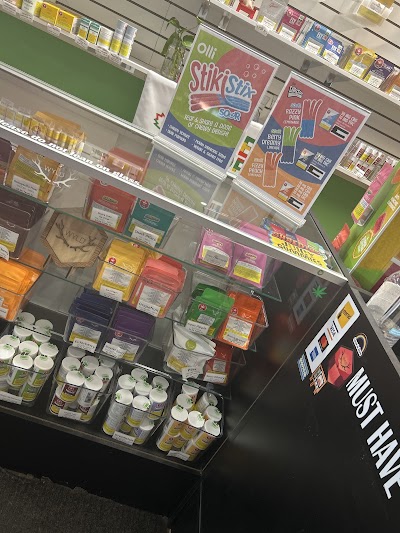 Into The Weeds Cannabis - Saskatoon