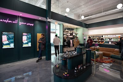 Ivy Hall Dispensary - Bucktown