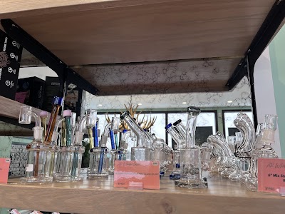 Ivy Hall Dispensary - Peoria