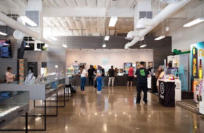 Jaderoom Santa Ana Cannabis Dispensary & Weed Delivery