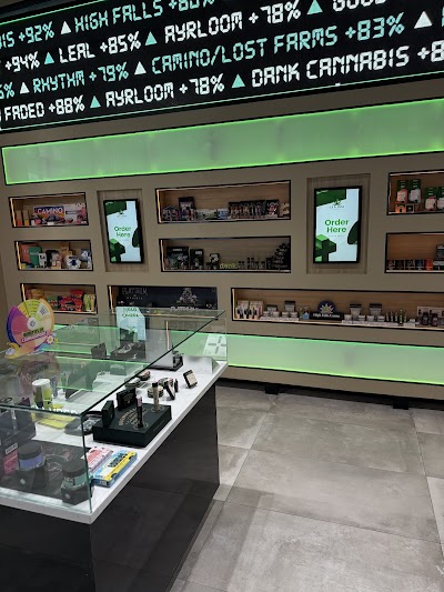 Le Flora - Manhattan Cannabis Store