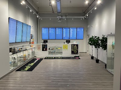 Leaf Life Cannabis Weed Dispensary - Kingsland (Chinook)