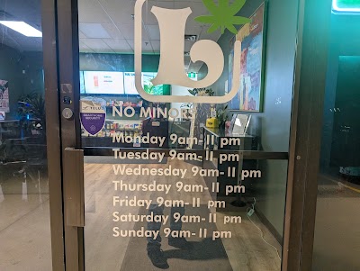 Lefties Cannabis | Medicine Hat | Cannabis Store | Local