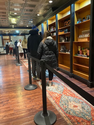 Lenox Hill Cannabis Co. Dispensary & Weed Delivery NYC