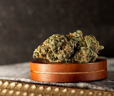 Lotus Gold Cannabis Co Dispensary | Medical Marijuana, Edibles, Topicals, Kratom and much more!