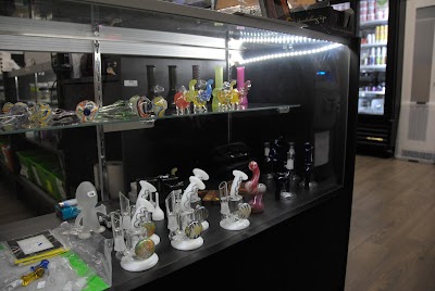 LOVA Canna Co - Aurora