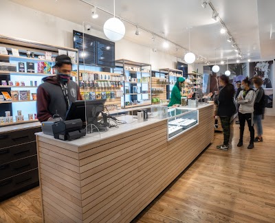 LOVA Canna Co - Colfax Dispensary