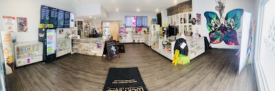 Lucky Leaf Cannabis Retailers LTD.