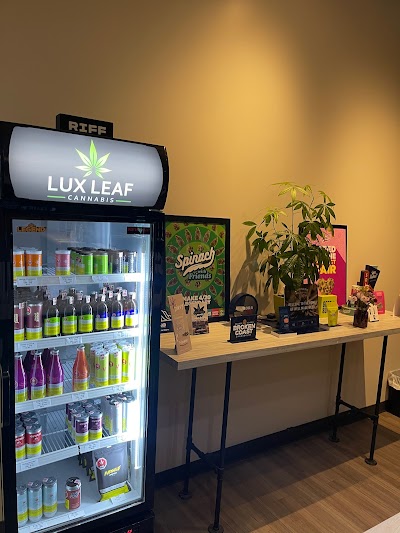 Lux Leaf Cannabis - Penhold