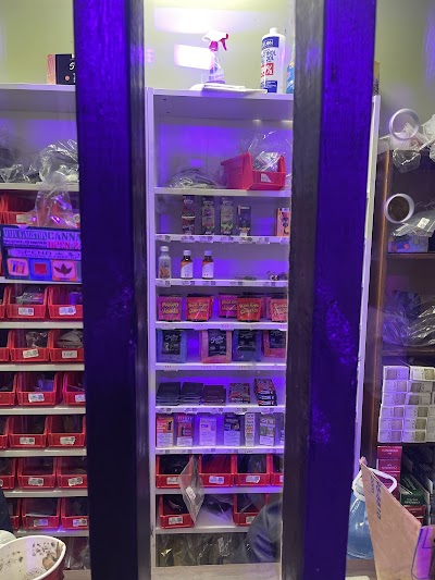 Main Kingston cannabis