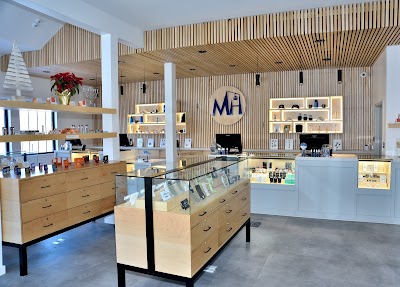 Mammoth Holistics Cannabis Dispensary & Delivery