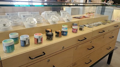 Mammoth Holistics Cannabis Dispensary & Delivery