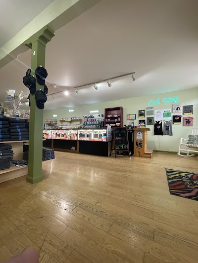 Mountain Annie's Cannabis - Recreational Dispensary