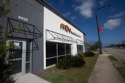 MÜV Dispensary West Melbourne