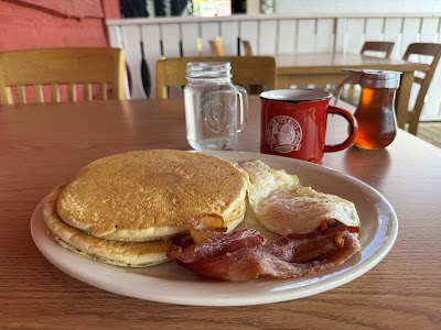 New Hope Mills Cafe & Store