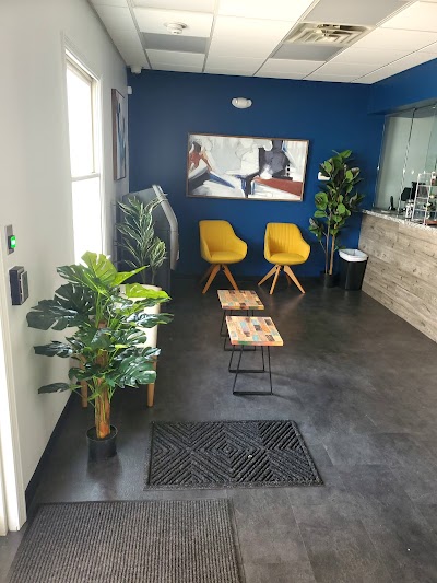 NewLeaf Express Fairmont