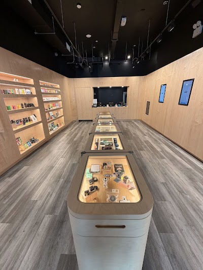 Nicklz Times Square Dispensary - NYC Dispensary & Weed Delivery