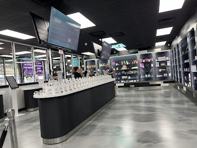 Nirvana Cannabis - Monroe