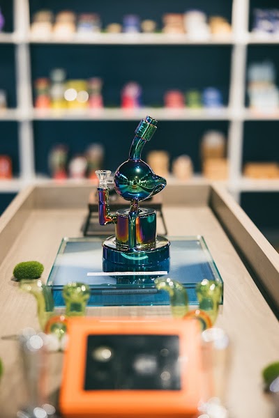 nuEra DeKalb Dispensary