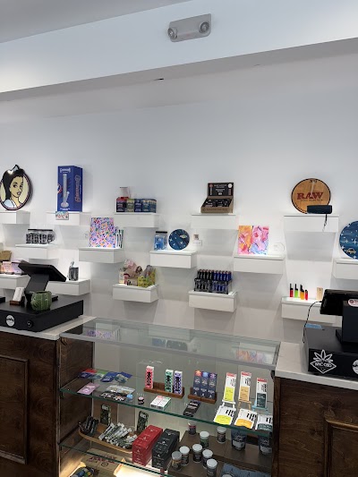 Nurse Cannabis Dispensary