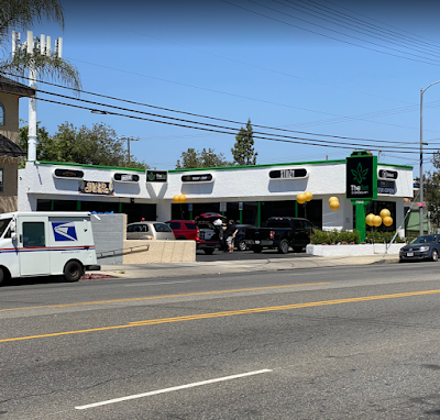 Off The Charts - Dispensary in Reseda