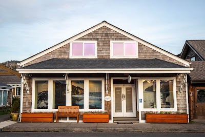 Oregrown Cannon Beach Cannabis Dispensary