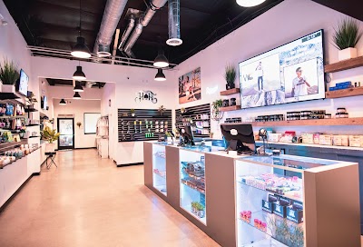 Palm Royale Cannabis Dispensary | Palm Desert HWY 111