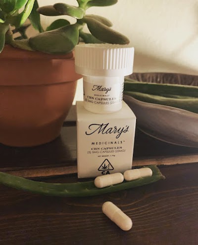 Palm Royale Cannabis Dispensary - Palm Desert, CA (Gerald Ford) photo 3