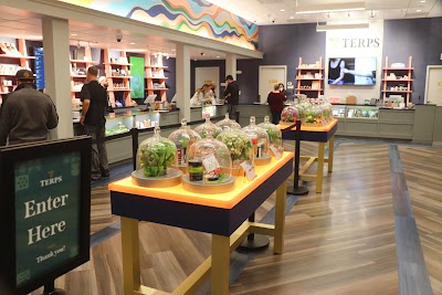 Pettals Cannabis Dispensary - Attleboro