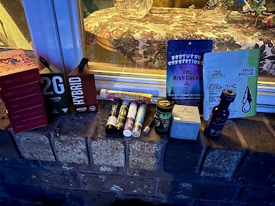 Pharmhouse Wellness Weed Dispensary Grand Rapids